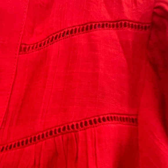 Nanett Lepore red blouse three lined buttons shortbell sleeves Vneck Sz M NWT - Picture 6 of 11